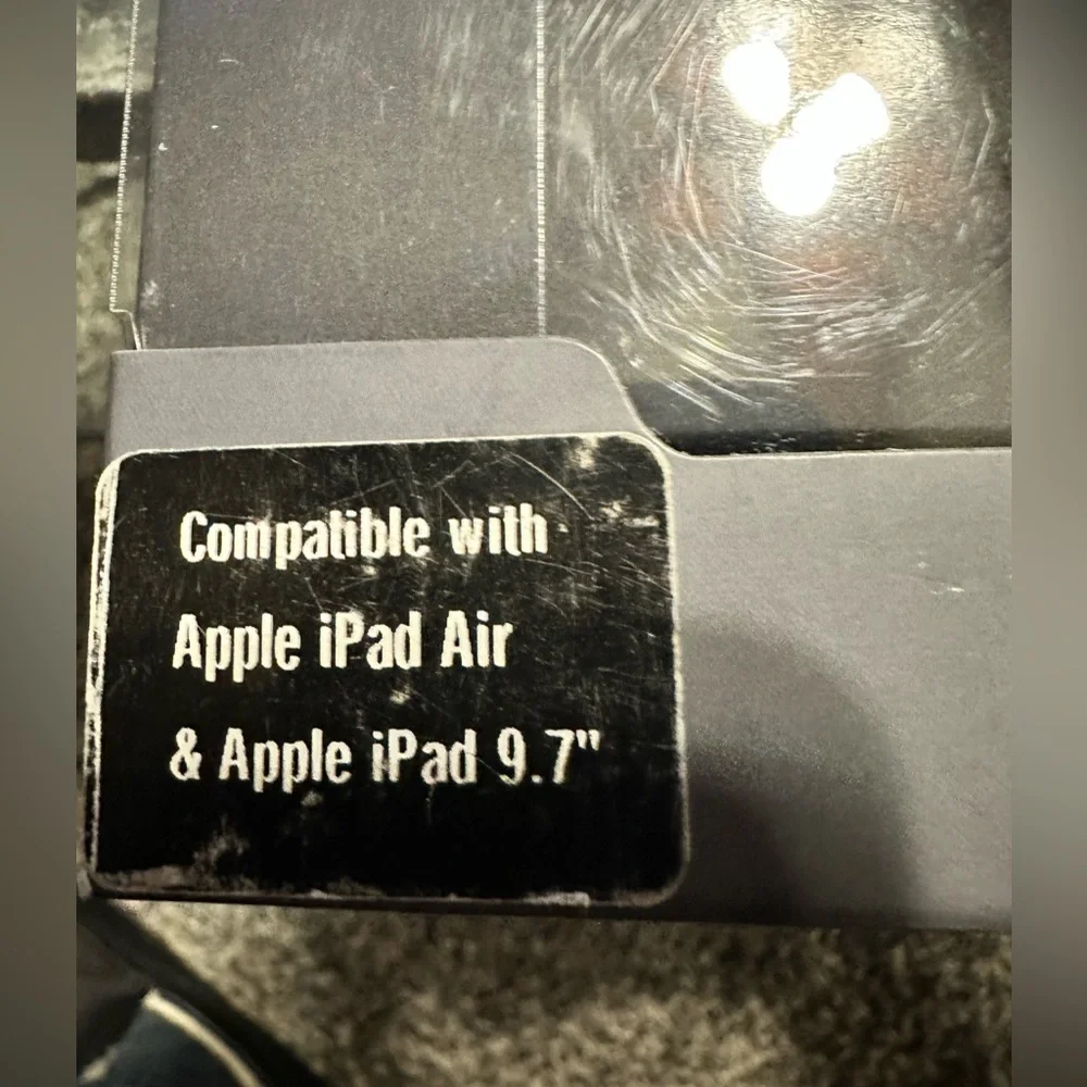 Leather Ipad cover/case for Ipad air and Ipad 9.7 inch. Brand new in the box